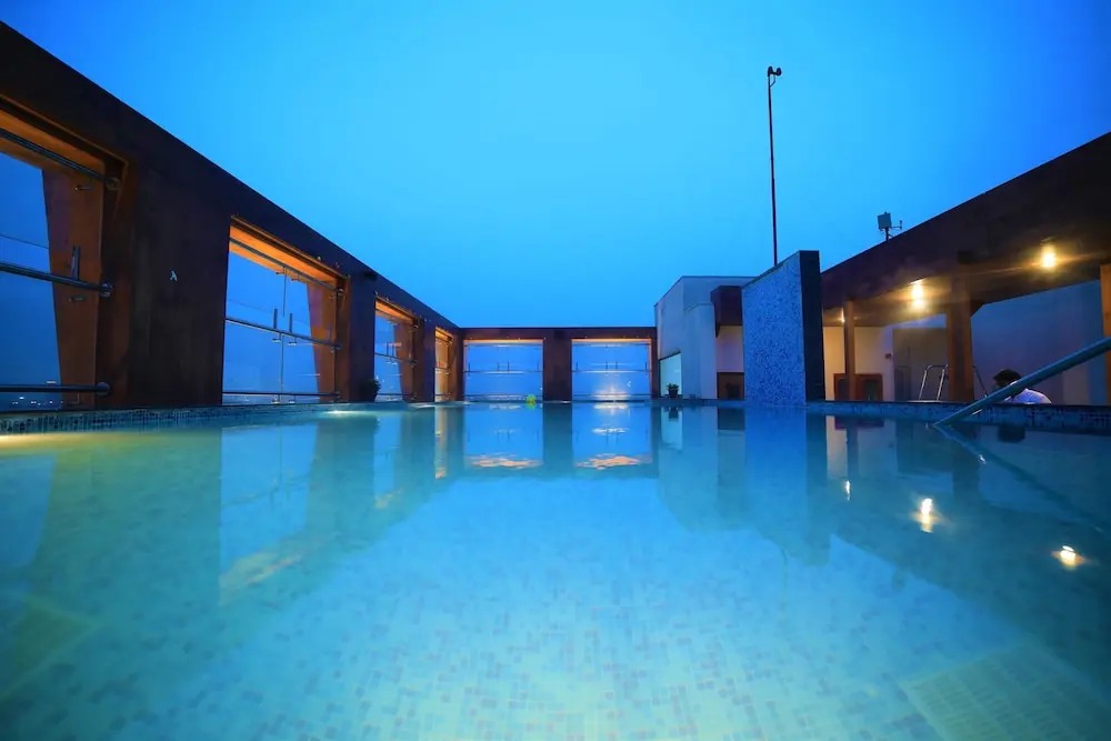 هتل ال ای نیو دهلی